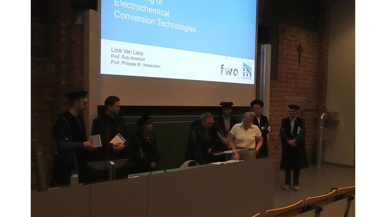 Lore successfully defends her Ph.D.!