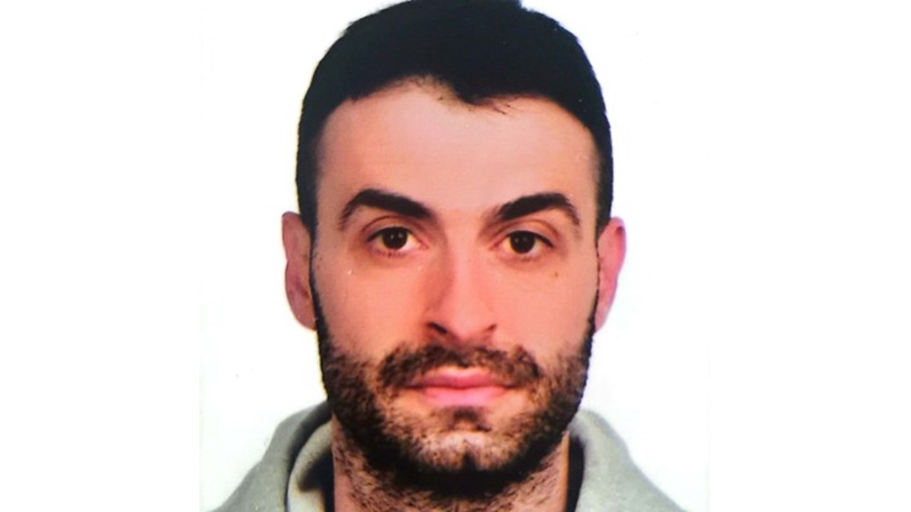 Nassos joins the group!