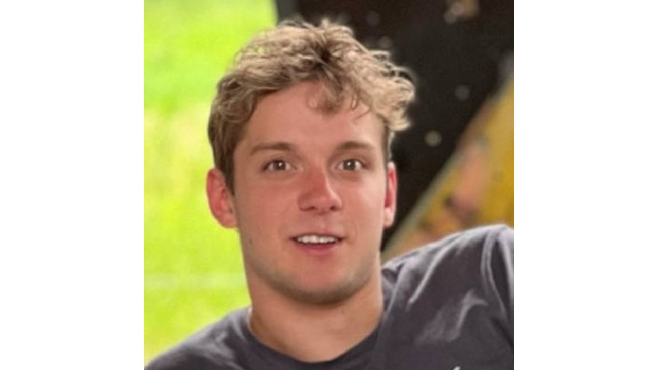 Lukas joins the group!