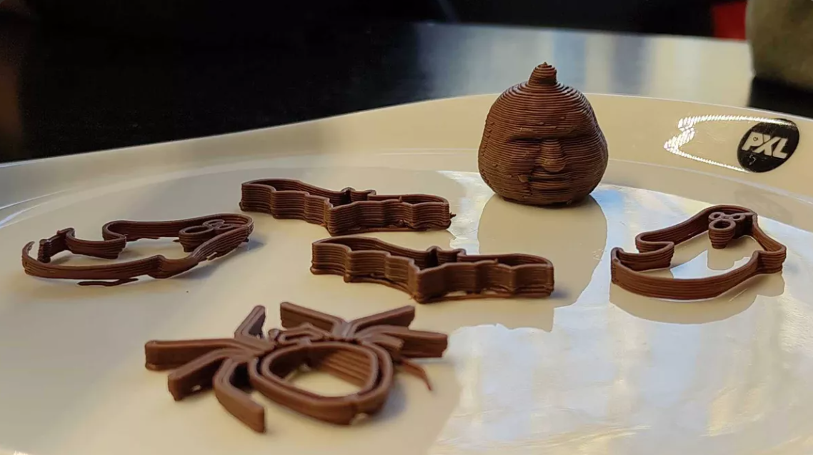 Next stop for our Robbie the Scientist kits: PXL STEM Academy