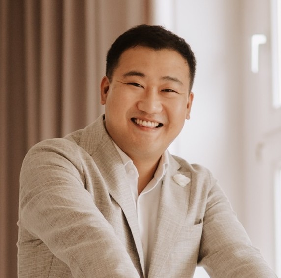 Seungtaik joins our group!